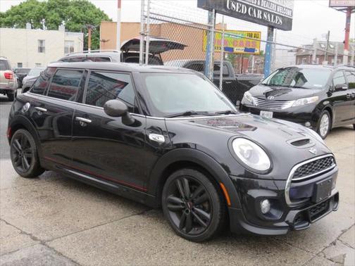 2016 MINI Hardtop Cooper S