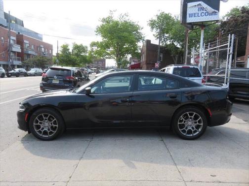 2017 Dodge Charger SXT