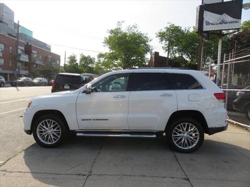 2018 Jeep Grand Cherokee Summit