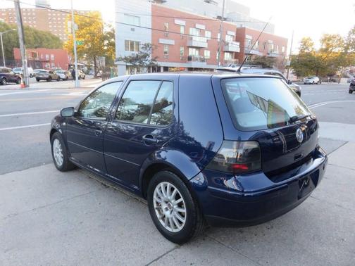 2004 Volkswagen Golf GLS