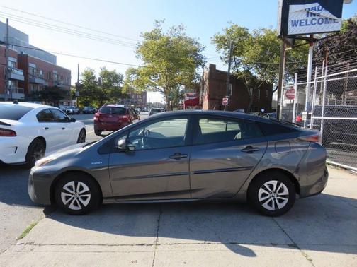 2018 Toyota Prius Four