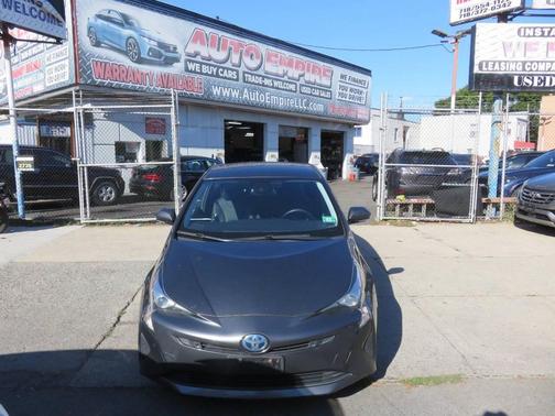 2018 Toyota Prius Four