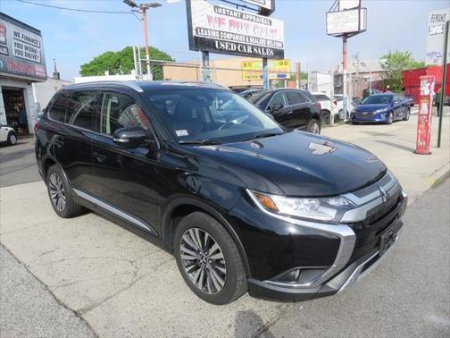 2020 Mitsubishi Outlander SEL