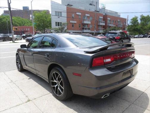 2014 Dodge Charger SXT