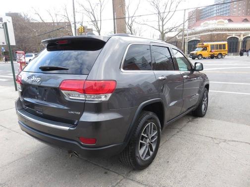 2017 Jeep Grand Cherokee Limited X