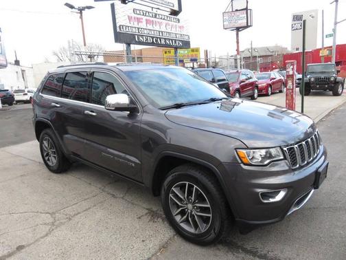 2017 Jeep Grand Cherokee Limited X