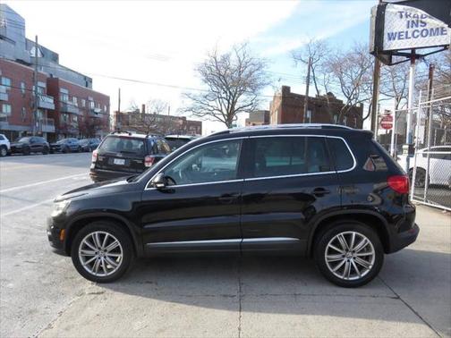 2016 Volkswagen Tiguan 2.0T SE 4MOTION