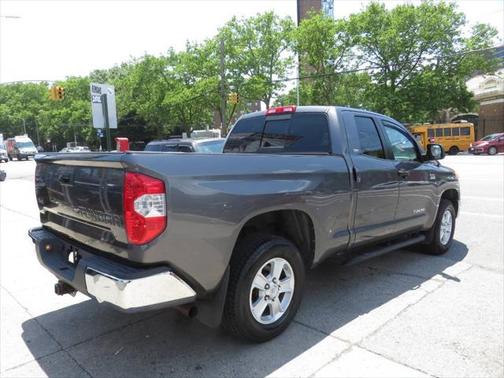 2015 Toyota Tundra SR5