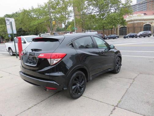 2021 Honda HR-V AWD Sport