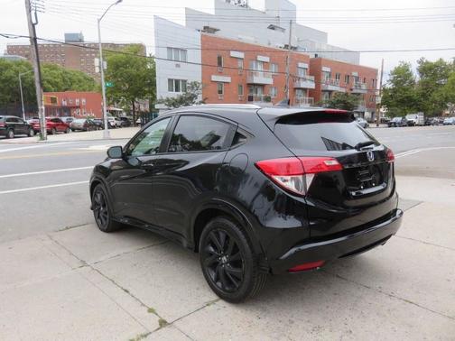 2021 Honda HR-V AWD Sport