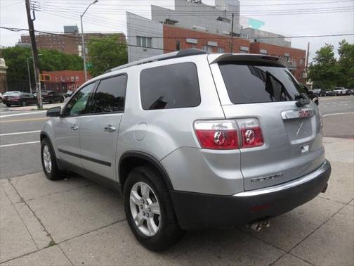 2010 GMC Acadia SL