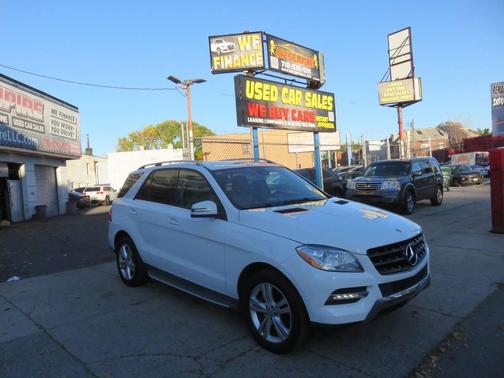 2015 Mercedes-Benz M-Class 4MATIC