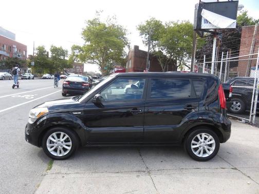 2013 Kia Soul Base