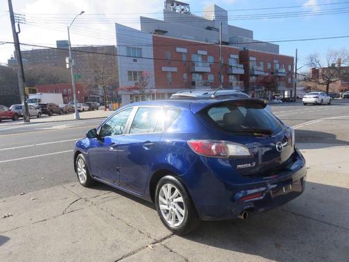 2012 Mazda Mazda3 i Touring