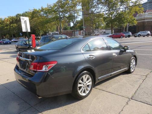 2010 Lexus ES 350 Base