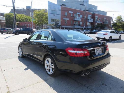 2013 Mercedes-Benz E-Class 4MATIC