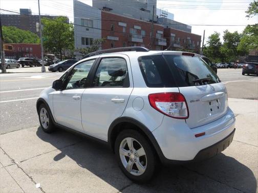 2012 Suzuki SX4 Premium