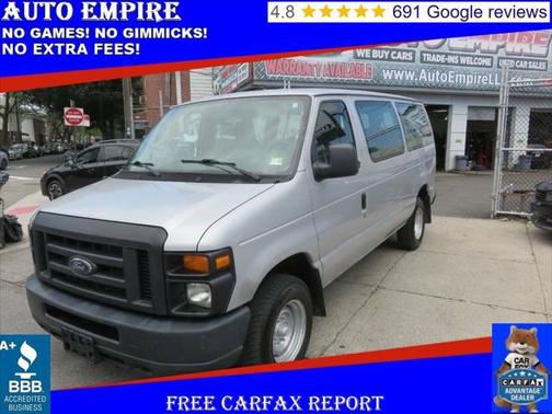 2014 Ford E350 Super Duty XL
