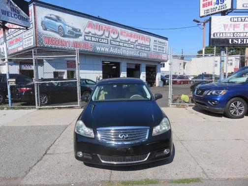 2010 INFINITI M35x Base
