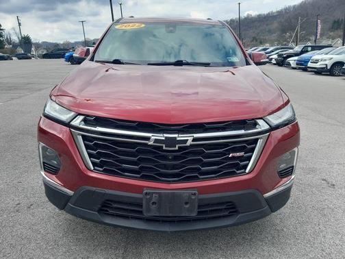 Cherry Red Tintcoat 2022 Chevrolet Traverse RS