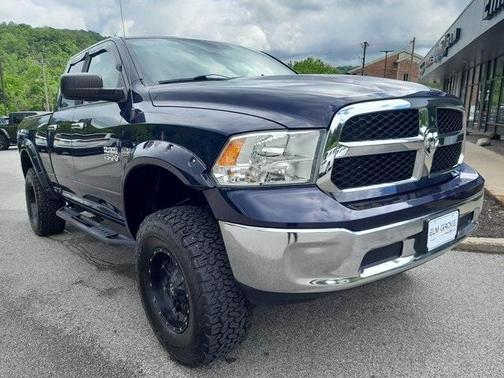 2015 RAM 1500 SLT