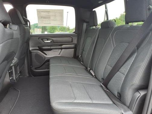 Diamond Black 2026 RAM 1500 Express