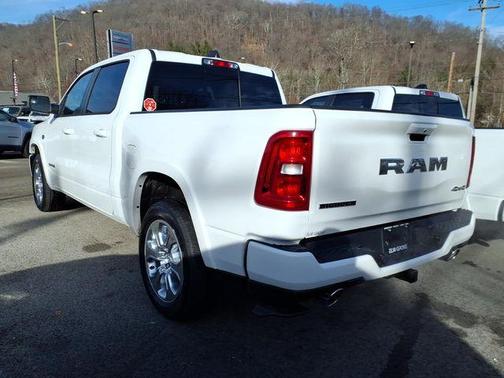 Bright White Clearcoat 2026 RAM 1500 Big Horn/Lone Star