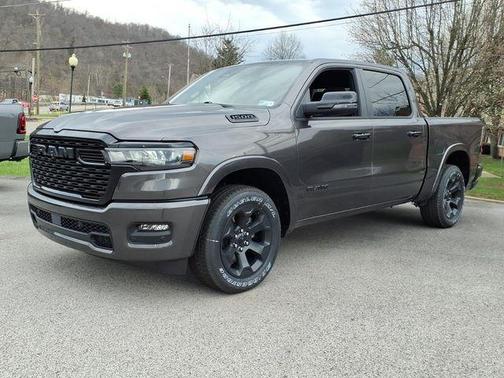 Granite Crystal Clearcoat Metallic 2026 RAM 1500 Big Horn/Lone Star