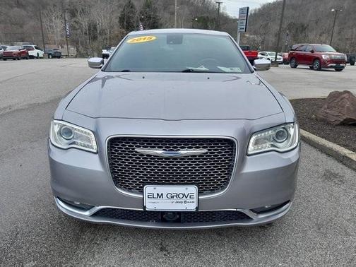 2015 Chrysler 300C Platinum