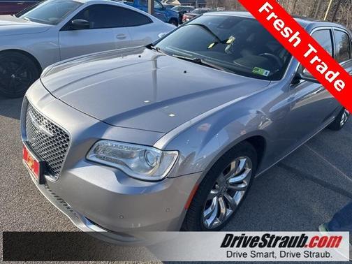 2015 Chrysler 300C Platinum