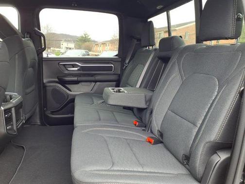 Diamond Black 2026 RAM 1500 Big Horn/Lone Star