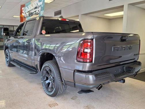 Granite Crystal Clearcoat Metallic 2026 RAM 1500 Express