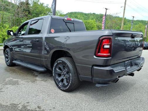 Granite Crystal Clearcoat Metallic 2026 RAM 1500 Express