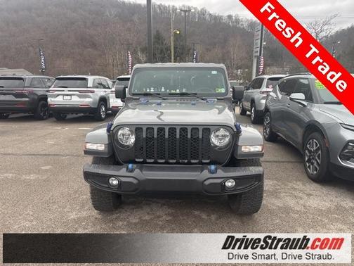 2021 Jeep Gladiator Sport