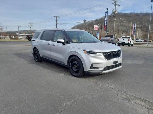 2022 Kia Carnival LXS