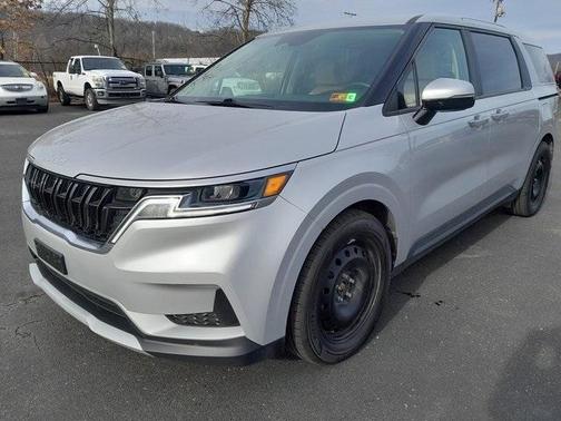 2022 Kia Carnival LXS