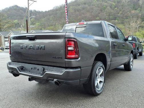 Granite Crystal Clearcoat Metallic 2026 RAM 1500 Express