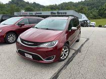 Velvet Red Pearlcoat 2019 Chrysler Pacifica Limited