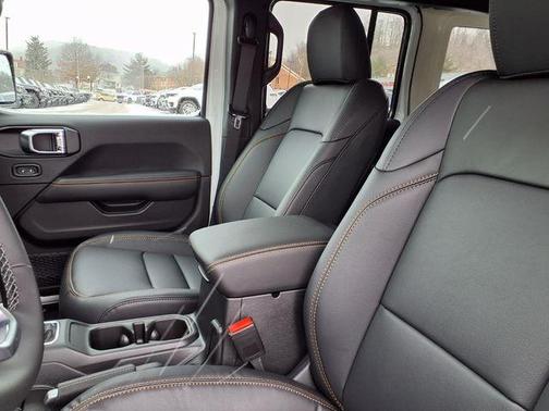 Bright White Clearcoat 2026 Jeep Wrangler Sahara