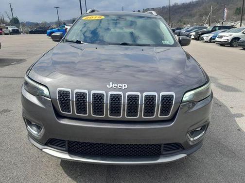 Granite Crystal Clearcoat Metallic 2019 Jeep Cherokee Limited