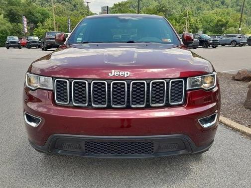 2019 Jeep Grand Cherokee Laredo E