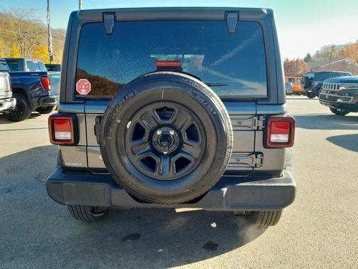 2023 Jeep Wrangler Sport