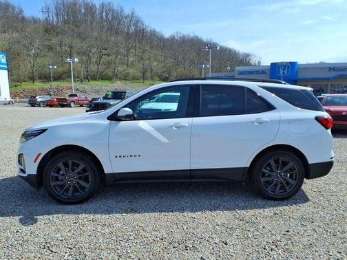 Summit White 2023 Chevrolet Equinox RS