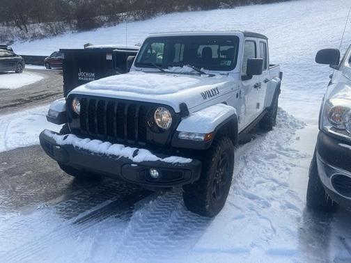2023 Jeep Gladiator Sport
