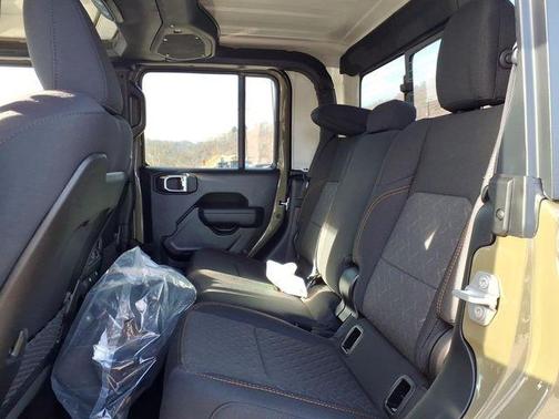 41 2026 Jeep Gladiator Mojave