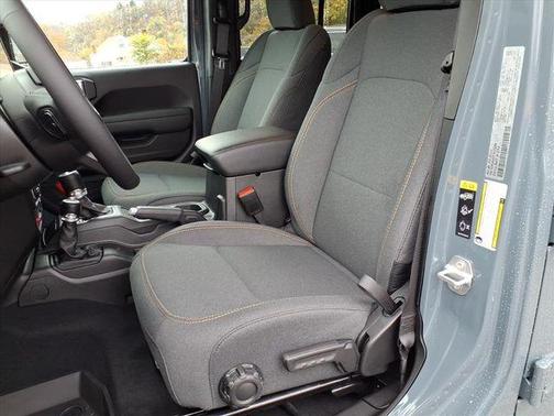 Anvil Clearcoat 2026 Jeep Wrangler Sport