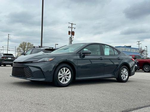 Underground 2025 Toyota Camry LE