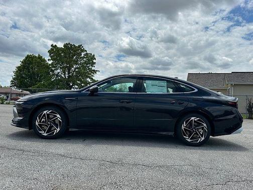 Carbon Blue 2026 Hyundai SONATA SEL
