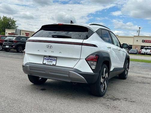 Atlas White 2026 Hyundai KONA Limited