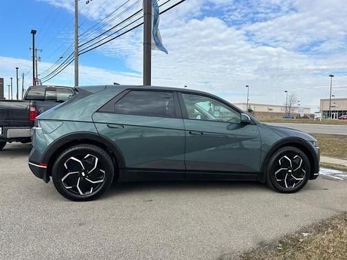 2024 Hyundai IONIQ 5 SE